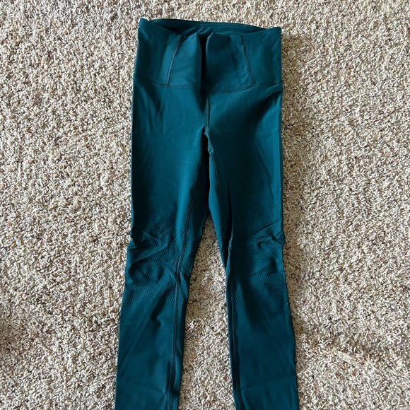 Lulu lemon leggings - Picture 2 of 5